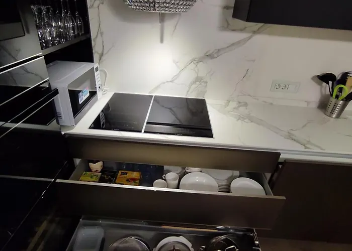 Downtown With A View *